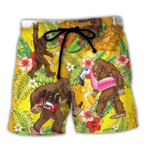 Beer Funny Bigfoot Stole My Beer Lover Beer Tropical Style Trendy KLA Hawaiian Beach Shorts