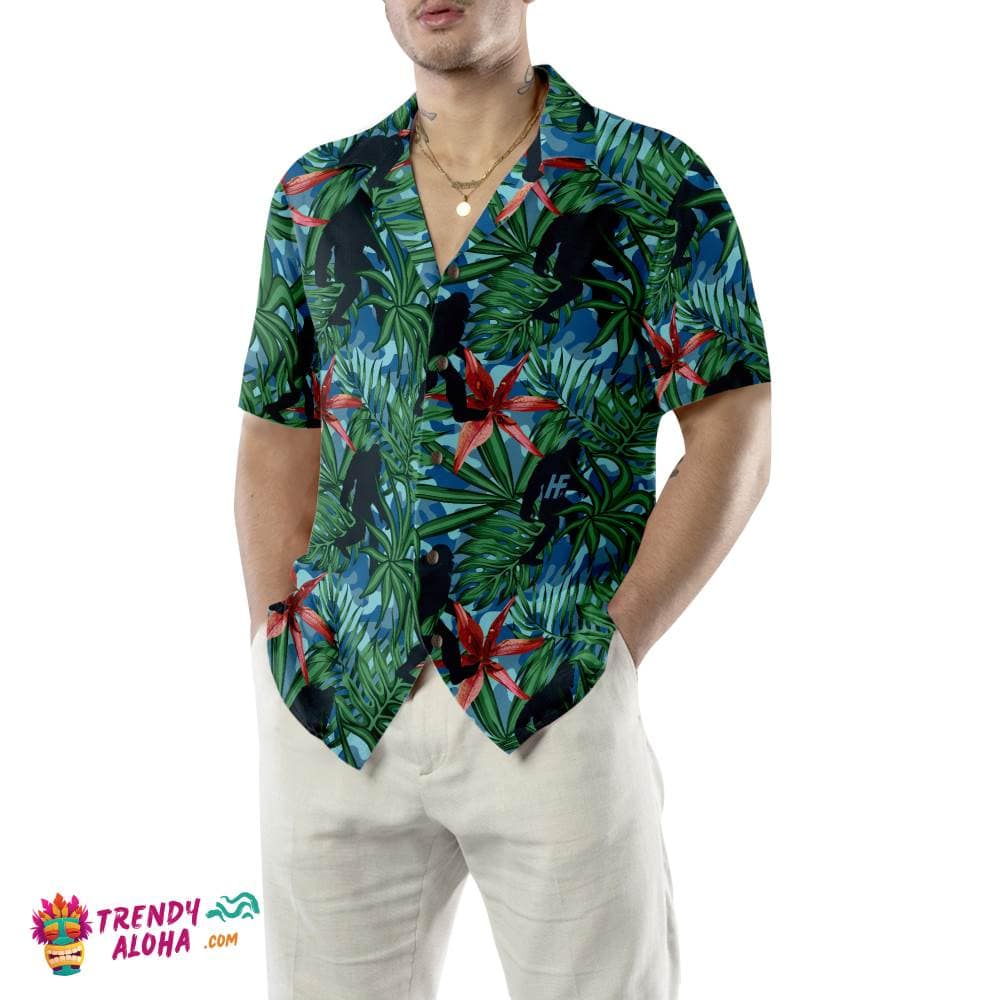 bigfoot-silhouette-walking-bigfoot-hawaiian-shirt-tropical-forest-floral-bigfoot-shirt-for-men-5328-ifear.jpg