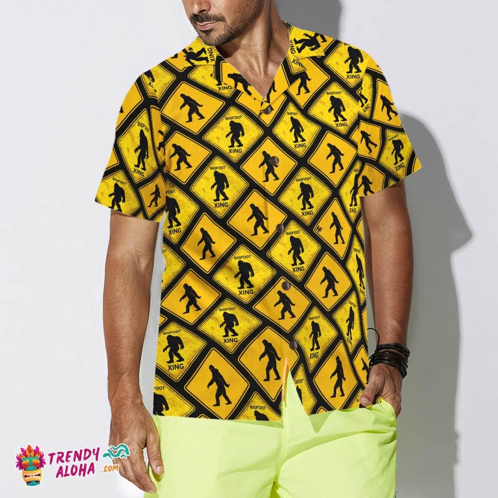 bigfoot-yellow-square-bigfoot-hawaiian-shirt-diamond-pattern-caution-signs-bigfoot-shirt-for-men-8812-pzndf.jpg