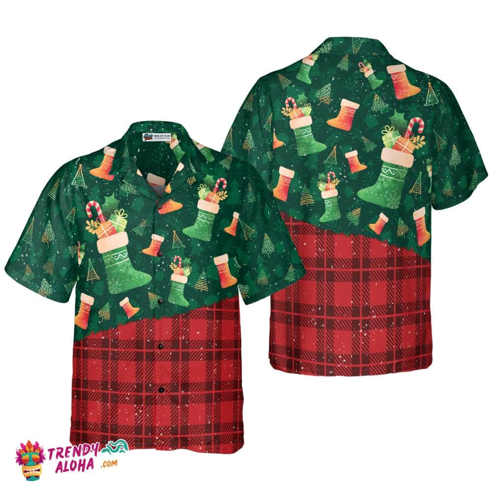 christmas-hawaiian-shirts-for-men-and-women-christmas-socks-pattern-hawaiian-shirt-button-down-shirt-short-sleeve-2456-ezmcf.jpg