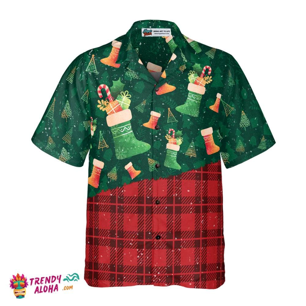 christmas-hawaiian-shirts-for-men-and-women-christmas-socks-pattern-hawaiian-shirt-button-down-shirt-short-sleeve-4582-ewh6a.jpg