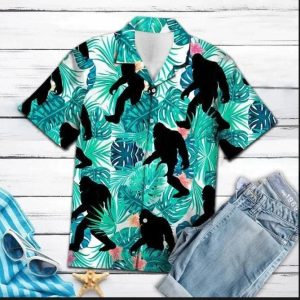 Cool Bigfoot Tropical Jungle Trendy Hawaiian Shirt