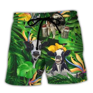 Cow Dancing And Play Funny Tropical Style Trendy KLA Hawaiian Beach Shorts