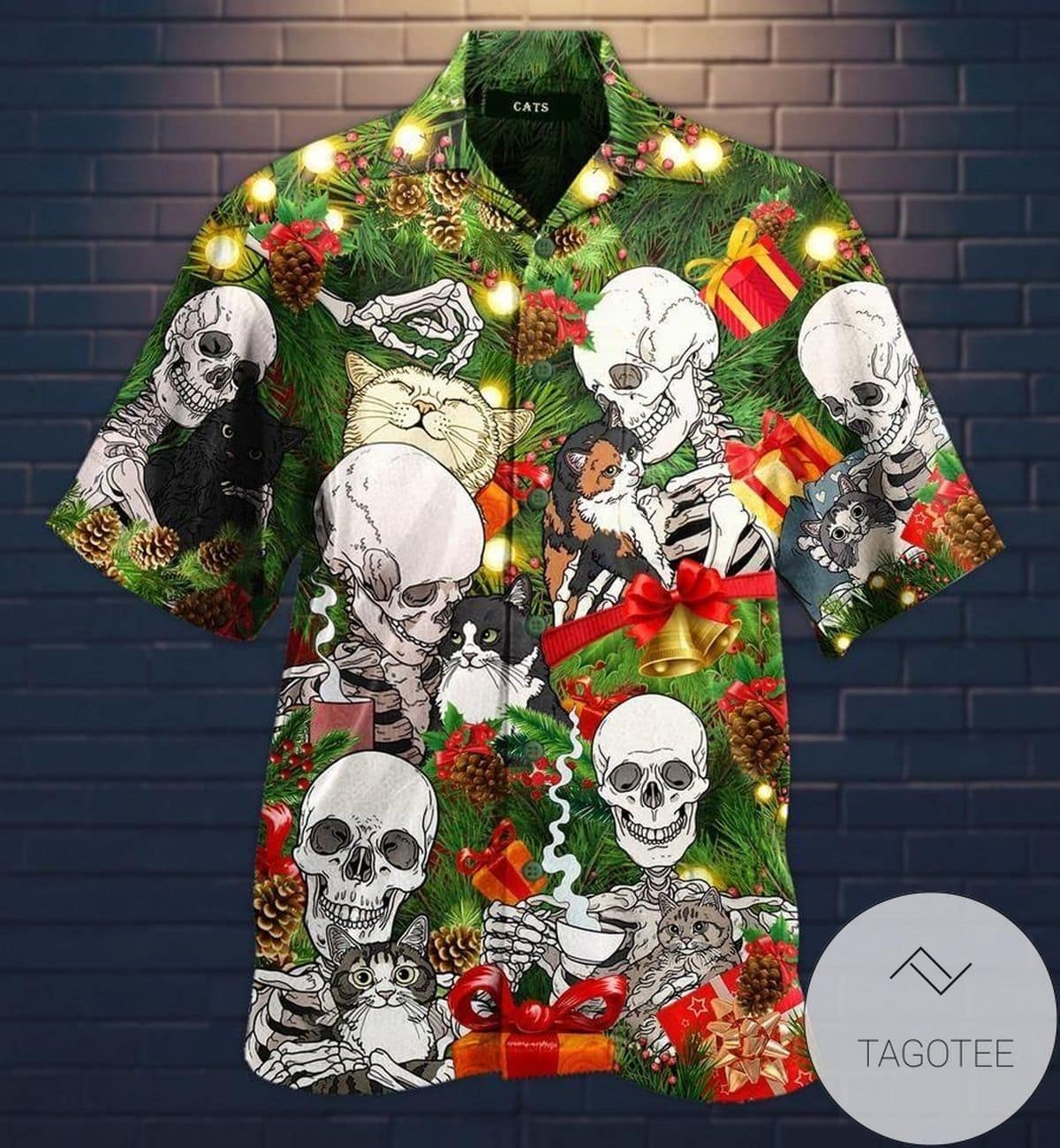 get-here-christmas-skull-love-cat-green-hawaiian-shirts-1043-lfgtk.jpg