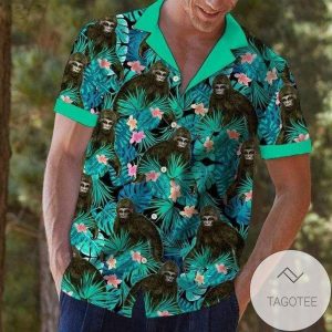 Get Now Bigfoot Dont Stop Believing Hawaiian Shirts