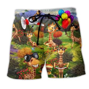 Giraffe Smile Happy Funny Trendy KLA Hawaiian Beach Shorts
