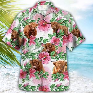 Highland Humor: Cow Trendy Hawaiian Shirt – Funny Tropical Attire for Him