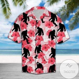 HigQuality Bigfoot WitHibiscus Hawaiian Shirts