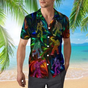 Love Bigfoot Trendy Hawaiian Shirt