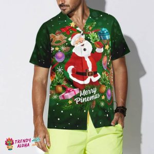 Pineapple Santa Wreath Hawaiian Shirt