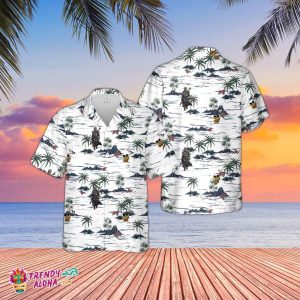 Star Wars Beach Shirt, Star Wars Hawaiian Shirts, Star Wars Tropical Shirt, Gifts For Him, KLA Shirt, Star Wars Fan, Group Beach Shirt