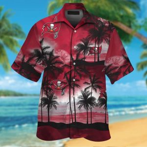 Tampa Bay Buccaneers Short Sleeve Button Up Tropical Hawaiian Shirt VER012
